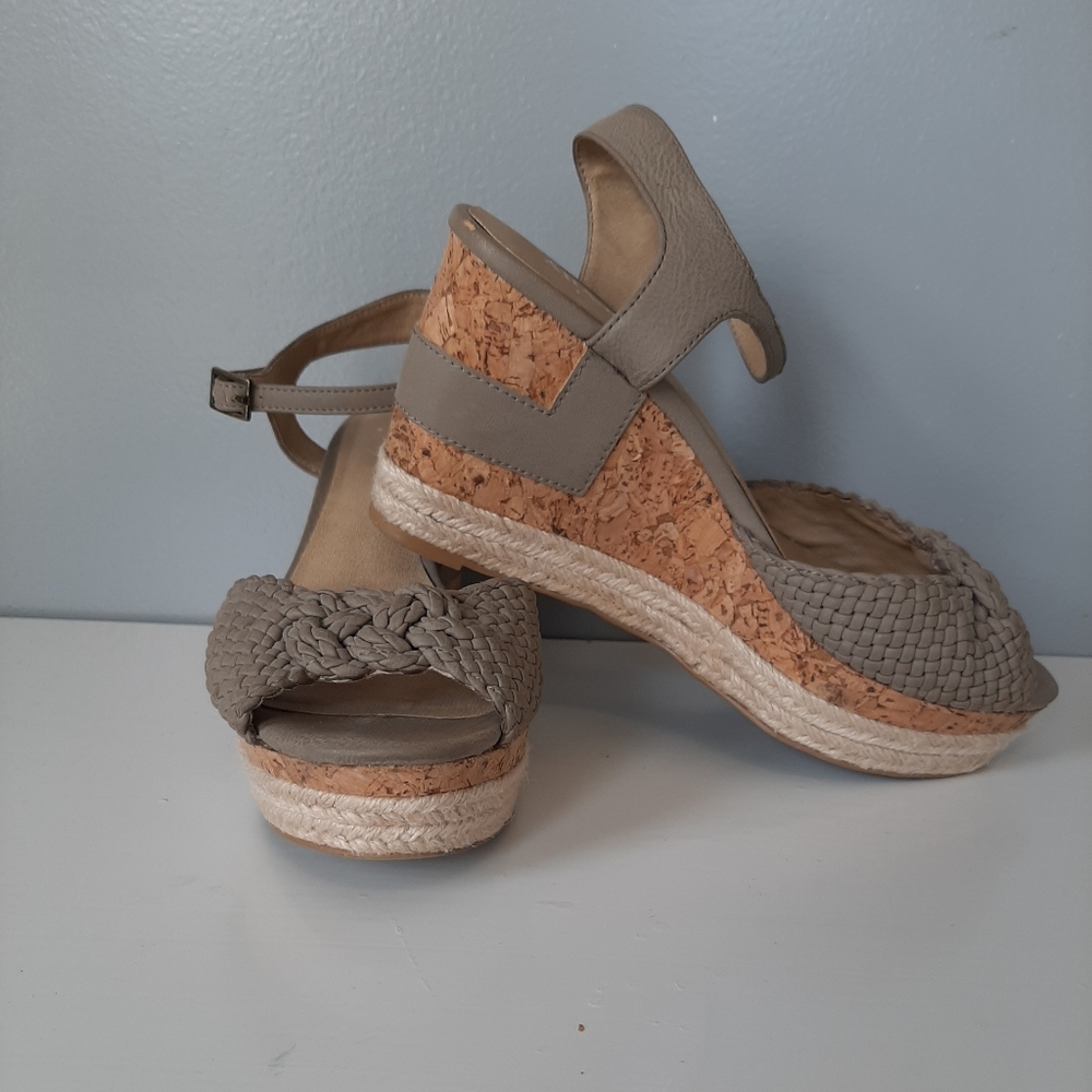 Levity Cork Heel Wedges Size 8